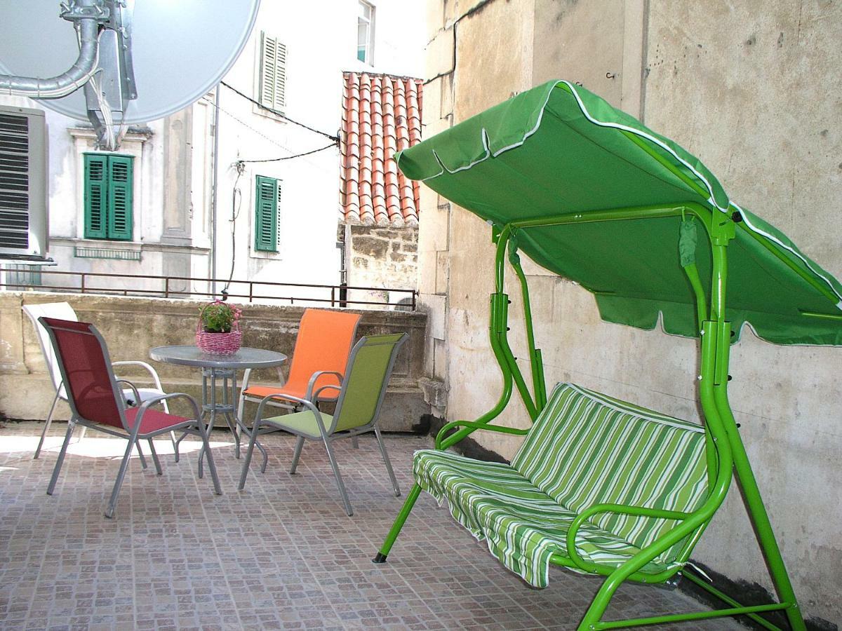 Apartmani Klara I Gracia Split Eksteriør bilde